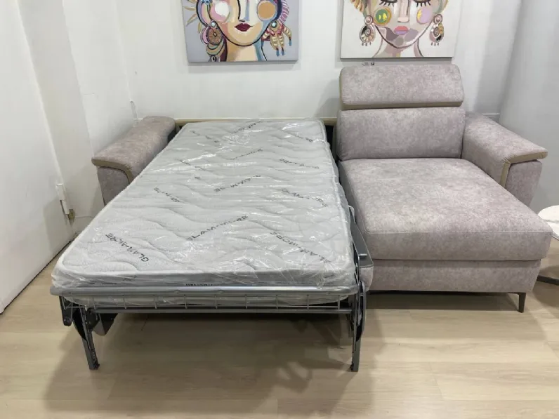 Divani letto con penisola Sasha di Collezione esclusiva a prezzo ribassato