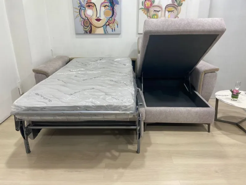 Divani letto con penisola Sasha di Collezione esclusiva a prezzo ribassato