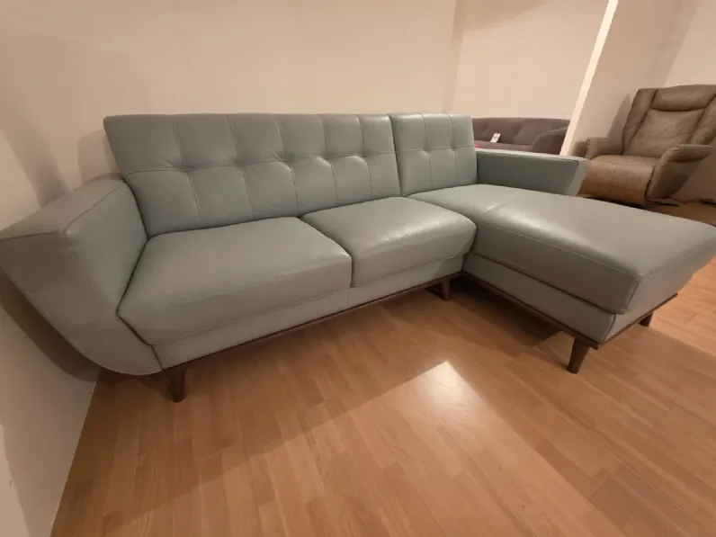 Divano Lineare 2 posti con chaise longue Artigianale ad un prezzo conveniente