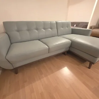 Divano Lineare 2 posti con chaise longue Artigianale ad un prezzo conveniente