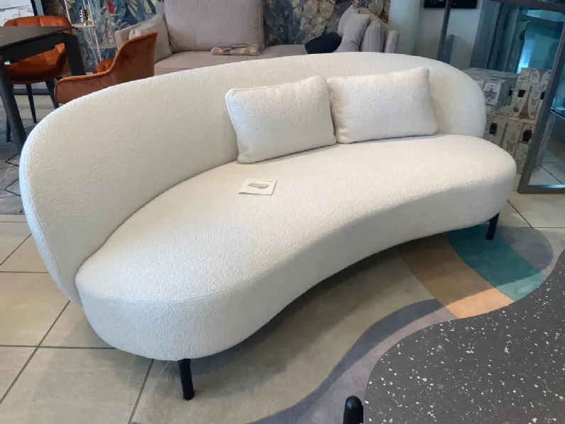 Contatta il venditore per scoprire il prezzo di questo divano Lineare Lunam di Kartell 