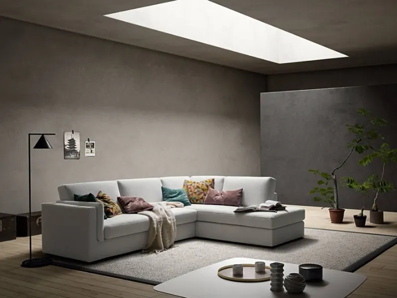 Divano con penisola Sheer * Samoa a PREZZO OUTLET scontato del 35%