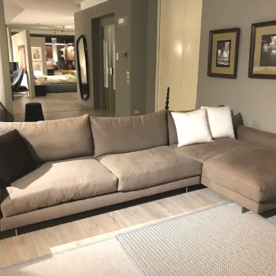 Divano Agon in Tessuto sfoderabile  di Desir�e scontato 50%