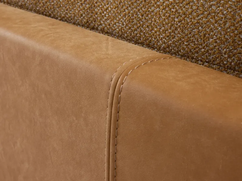 Divano Angolare Aker outlet Diotti.com a 6590 Euro