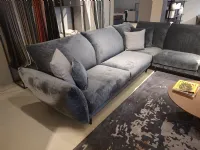 Divano angolare Ditre Italia in tessuto piuma a prezzo Outlet.