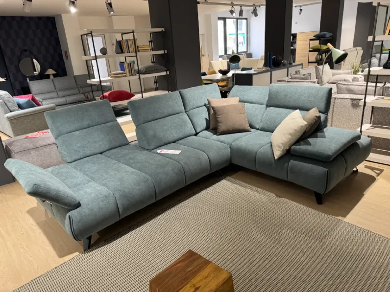 Divano Angolare Divano angolare numa Artigianale in Offerta Outlet a 3780 Euro