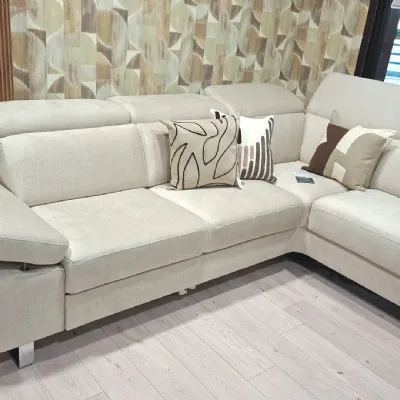 Divano da 5 posti modello Ermione  di Delta salotti scontato