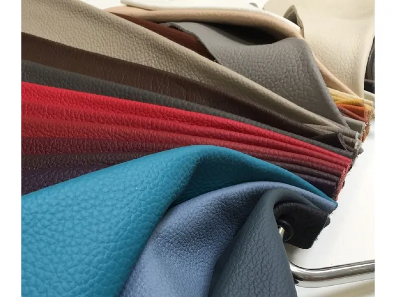 Divano Collezione esclusiva Matt PREZZI OUTLET sconto 40%