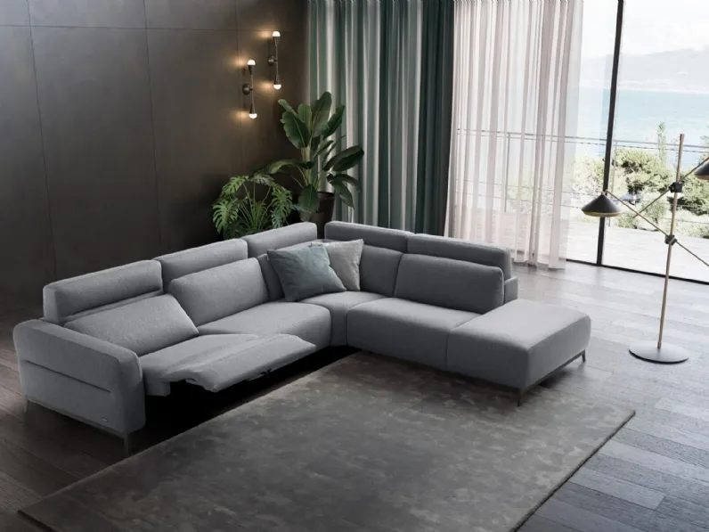 Cavadore Divano Letto Angolare Ammerland Con Ottomana Destra - Effetto Pelle Marrone Chiaro, Con Cassetto E Poggiatesta Regolabile - 245x194 Cm