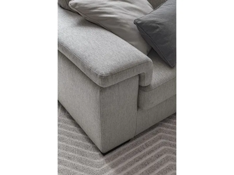 Divano Angolare Jaro Collezione esclusiva in Offerta Outlet a 2450 Euro