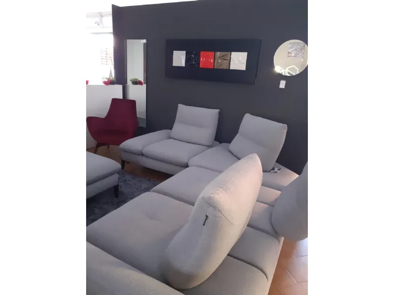 Divano Monnalisa tessuto in poliuretano  Nicoletti home in Offerta Outlet