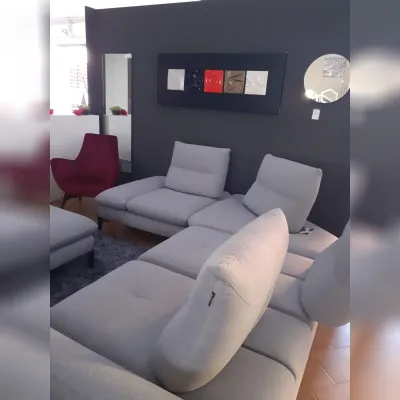Divano Monnalisa tessuto in poliuretano  Nicoletti home in Offerta Outlet