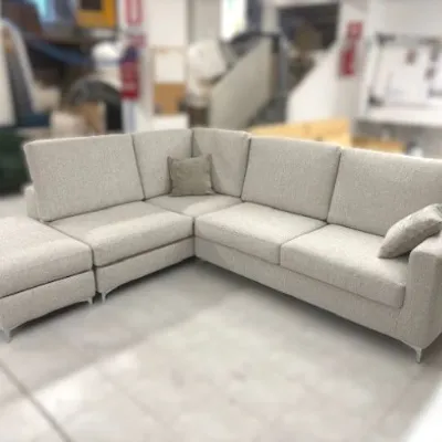 Divano Venezia Artigianale a PREZZO OUTLET scontato del 50%