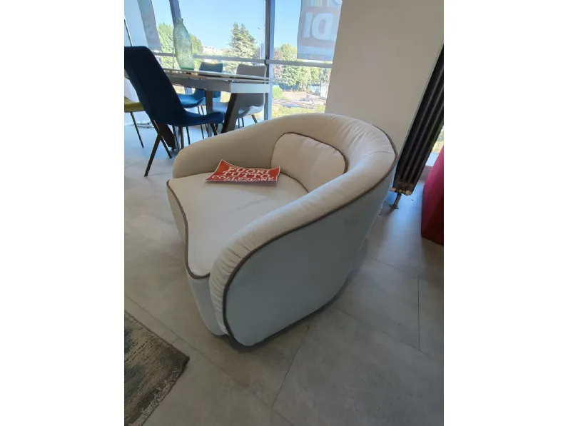 Divano Poltroncina alberto tessuto in poliuretano  Artigianale in Offerta Outlet