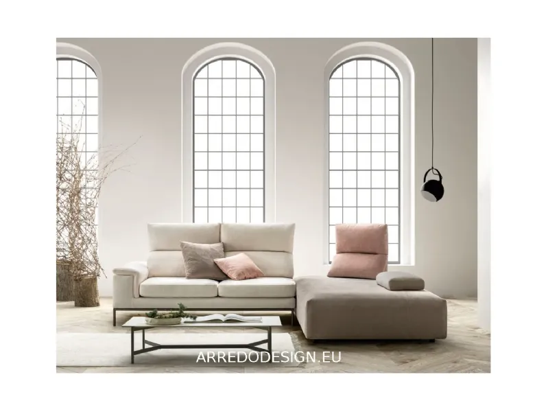 Divano in Tessuto stile design modello Astor scontato - 35%