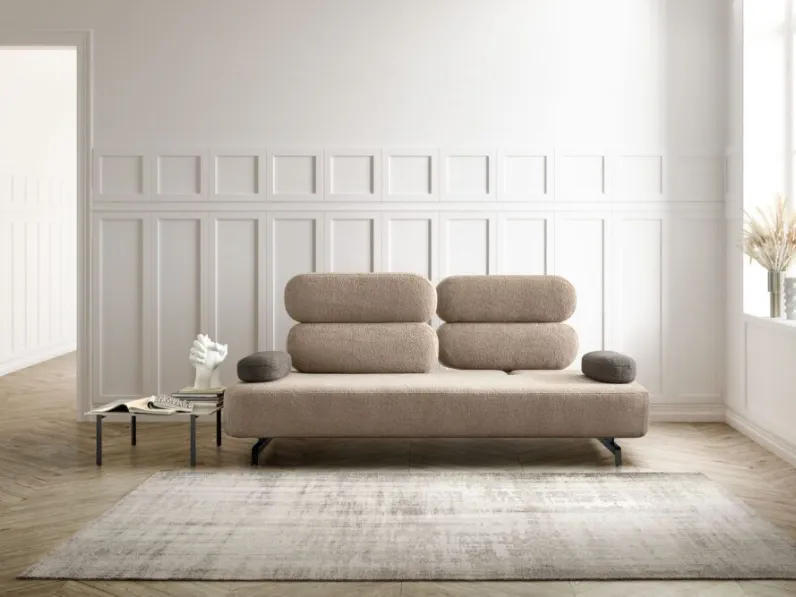 Divano Lineare modello Avalon di Samoa in offerta