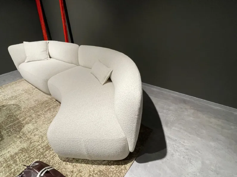 Divano Blossom Novamobili in Tessuto a 3999€. Un must per la tua casa!
