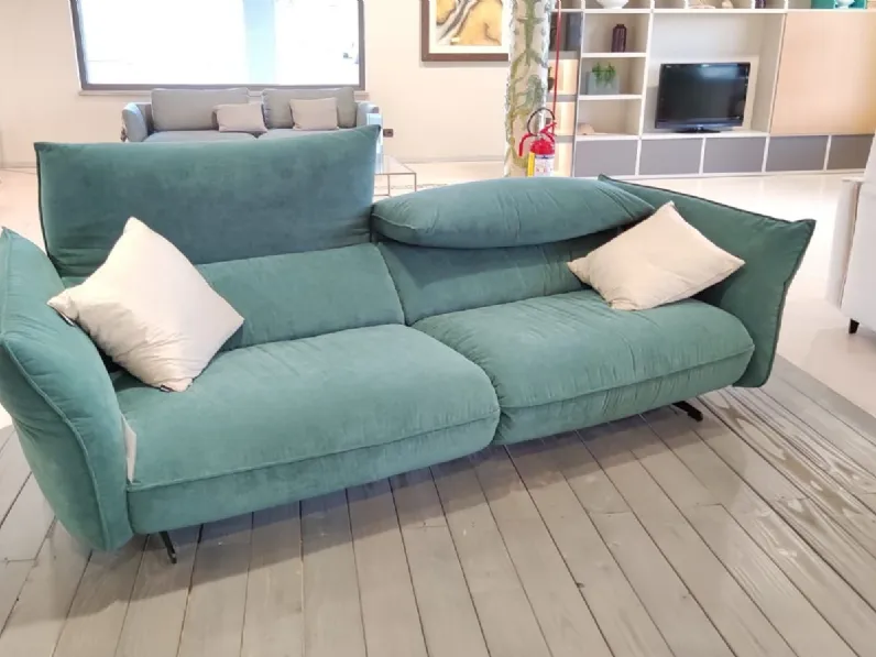 Scopri il divano Brighton di Rosini a prezzo conveniente