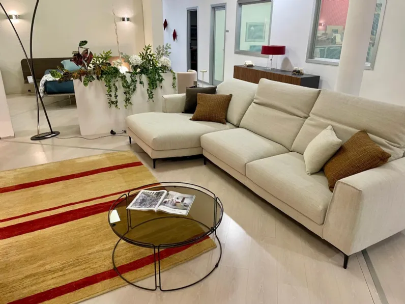 Divano Capri tessuto in misto piuma  Rosini in Offerta Outlet