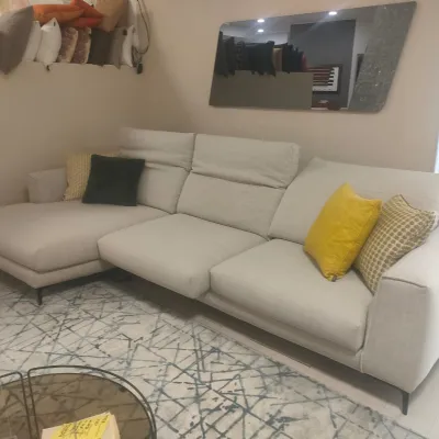 Divano moderno tessuto Capri di Rosini con sconto del - 25%
