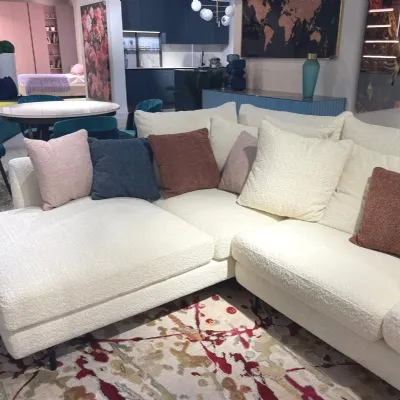 Divano Clark Collezione esclusiva a PREZZO OUTLET scontato del 50%