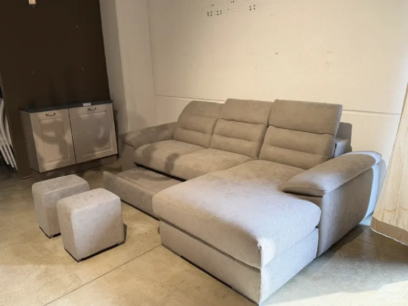 Divano Divano  di Samoa in stile moderno a prezzo scontato