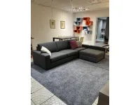 Divano con penisola artigianale. Comodo, sconto 38%. Prezzi outlet!