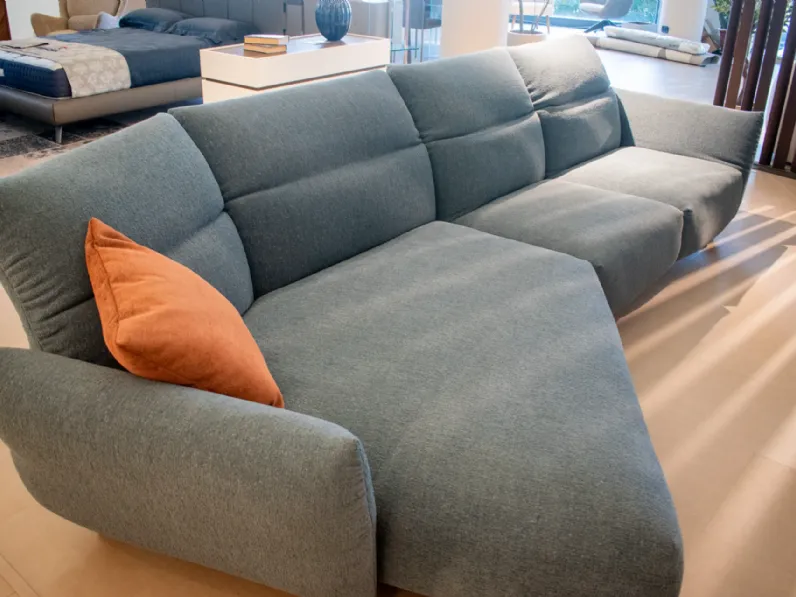 Divano Con penisola Blum Ditre italia in Offerta Outlet a 5390 Euro
