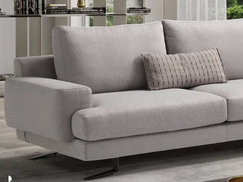 Divano Brera  in Tessuto sfoderabile  di Collezione esclusiva scontato 50%