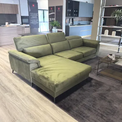 Divano Con penisola Canary di Febal a prezzo ribassato