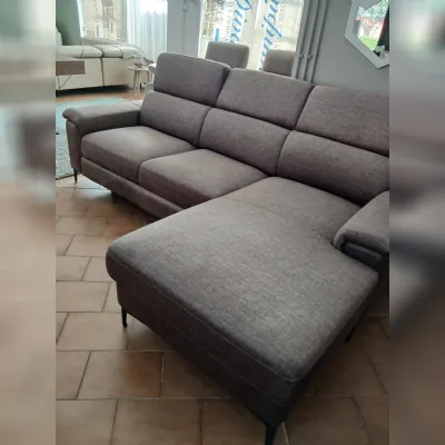 Divano Con penisola Desiree' Tancredi in Offerta Outlet a 1500 Euro