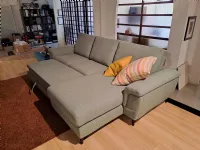Divano in Tessuto stile moderno modello Divano modello cupido con chaise longue e pedana estraibile scontato - 50%
