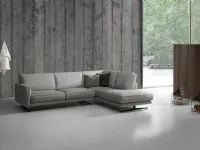 Divano con penisola Divano modello gass con chaise-longue rivestito in tessuto in promo-sconto del 50% Exc� in Offerta Outlet