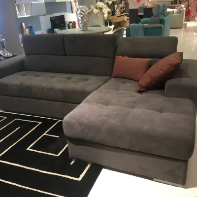 Divano Douglas in Tessuto sfoderabile  di Collezione esclusiva scontato 52%