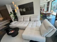 Divano Con penisola Ella Max divani in Offerta Outlet a 3800 Euro