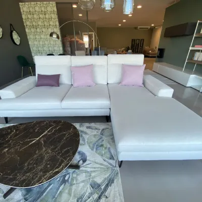 Divano con penisola Emmet Le comfort OFFERTA OUTLET