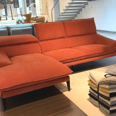 Divano Con penisola Flan con chaise longue Calia ad un prezzo conveniente