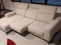 Divano Kris di Rosini in stile moderno a prezzo scontato