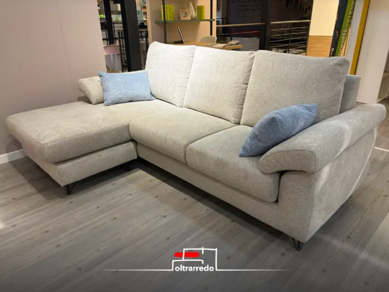 Divano Con penisola Mabel Biel in Offerta Outlet a 1484 Euro