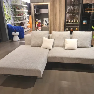 Divano Con penisola modello Air sofa di Lago a prezzi outlet