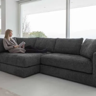 Divano Nessy 1 Md: sconto 45%! Comfort e stile per la tua casa.