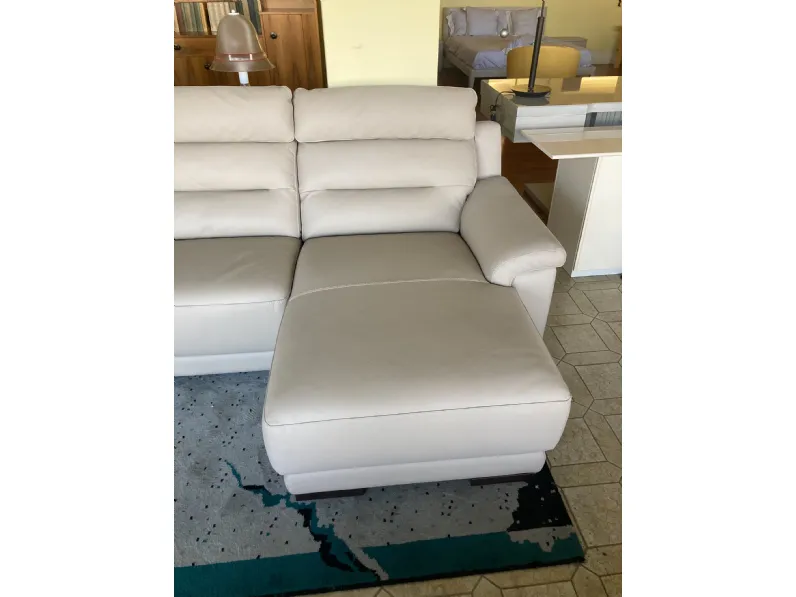 Divano con penisola Pasha  Calia in Offerta Outlet