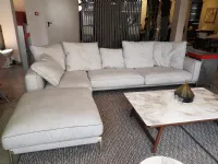 Divano Romeo tessuto in piuma  Flexform a prezzo Outlet