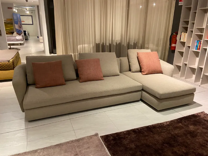 Divano con penisola Sloane Molteni & c ad un prezzo imperdibile