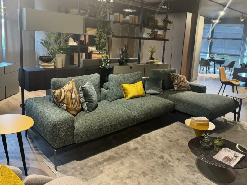 Divano in Tessuto stile design modello Steel scontato - 40%