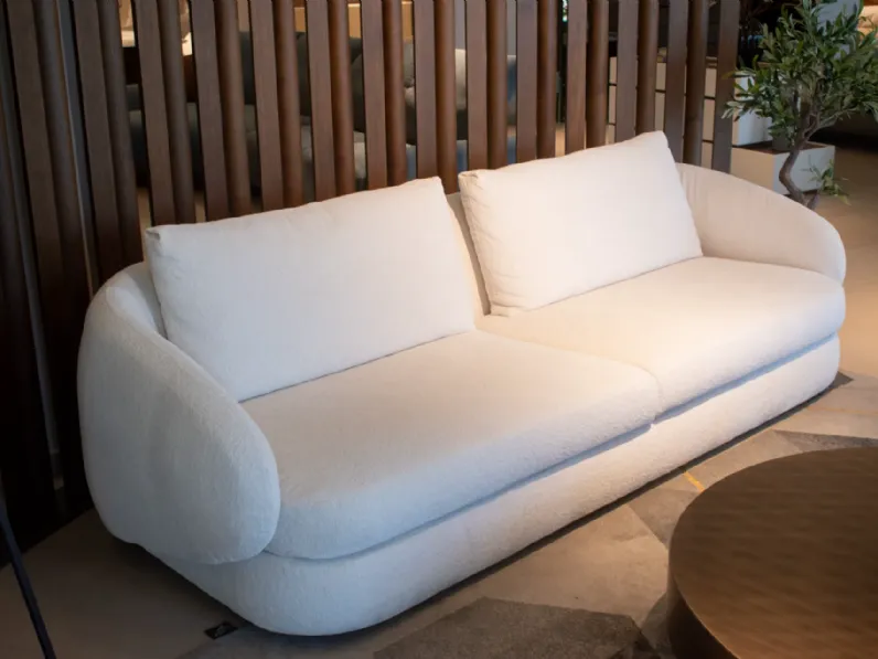 Divano moderno tessuto Craig di Cattelan italia con sconto del - 24%