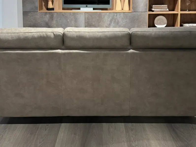 Divano Lineare Aida La casa moderna in Offerta Outlet a 1190 Euro