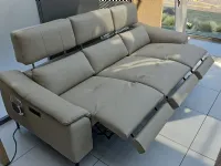 Divano Divano lineare columbus di Nicoletti home in stile moderno in Offerta Outlet