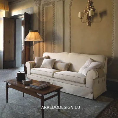 Divano da 3 posti modello Medea di Samoa scontato