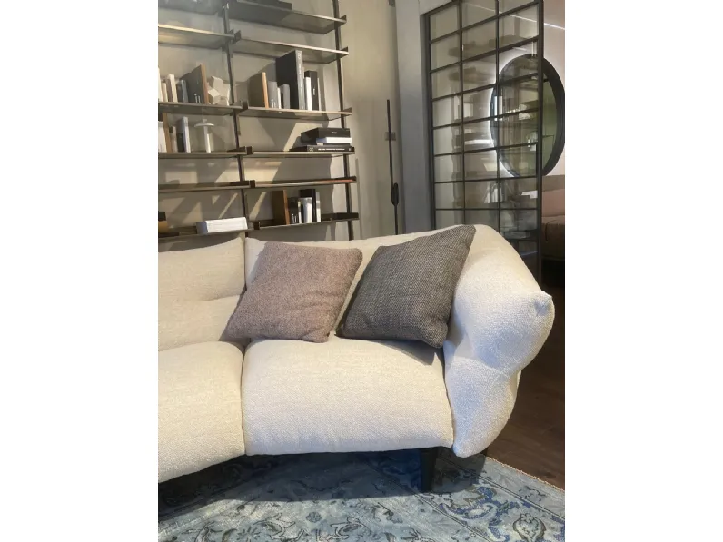 Divano Moncloud cm 4400 tessuto look corda 102 Cassina: con uno SCONTO ESCLUSIVO del 28%